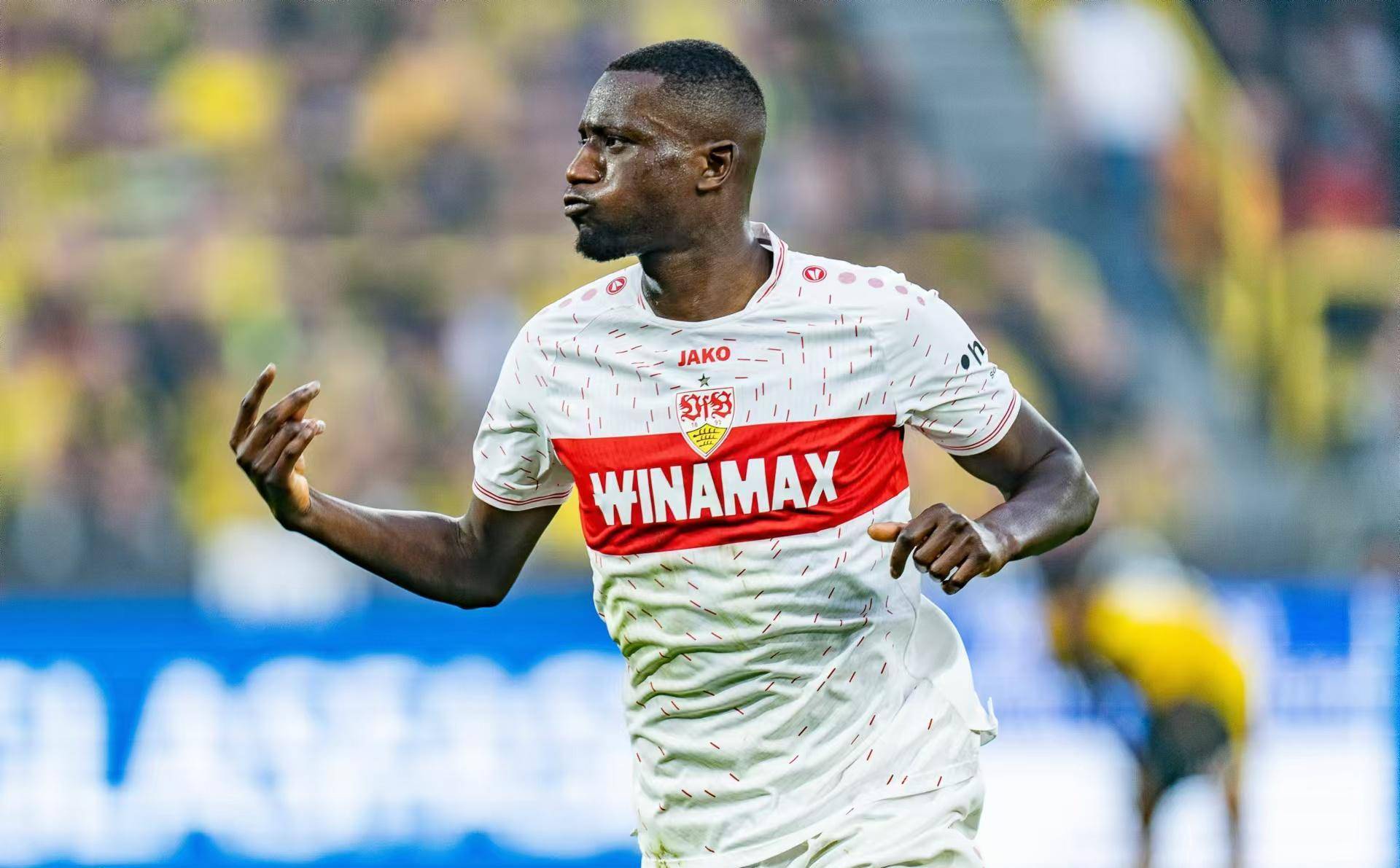 多特蒙德前锋状态火热,成为欧洲杯突出球员的简单介绍 多特蒙德前锋状态火热,成为欧洲杯突出球员的简单介绍