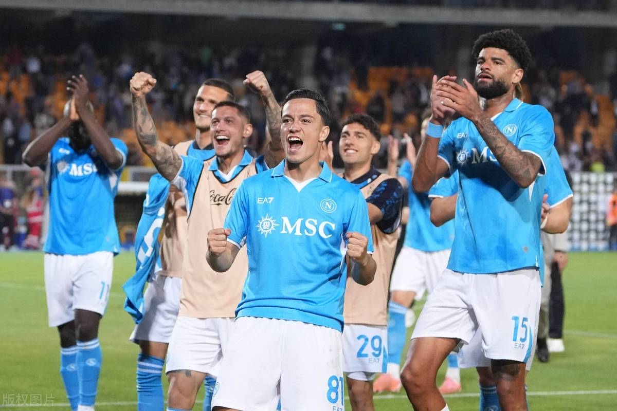 关于国际米兰客场击败那不勒斯，重拾胜利的信息