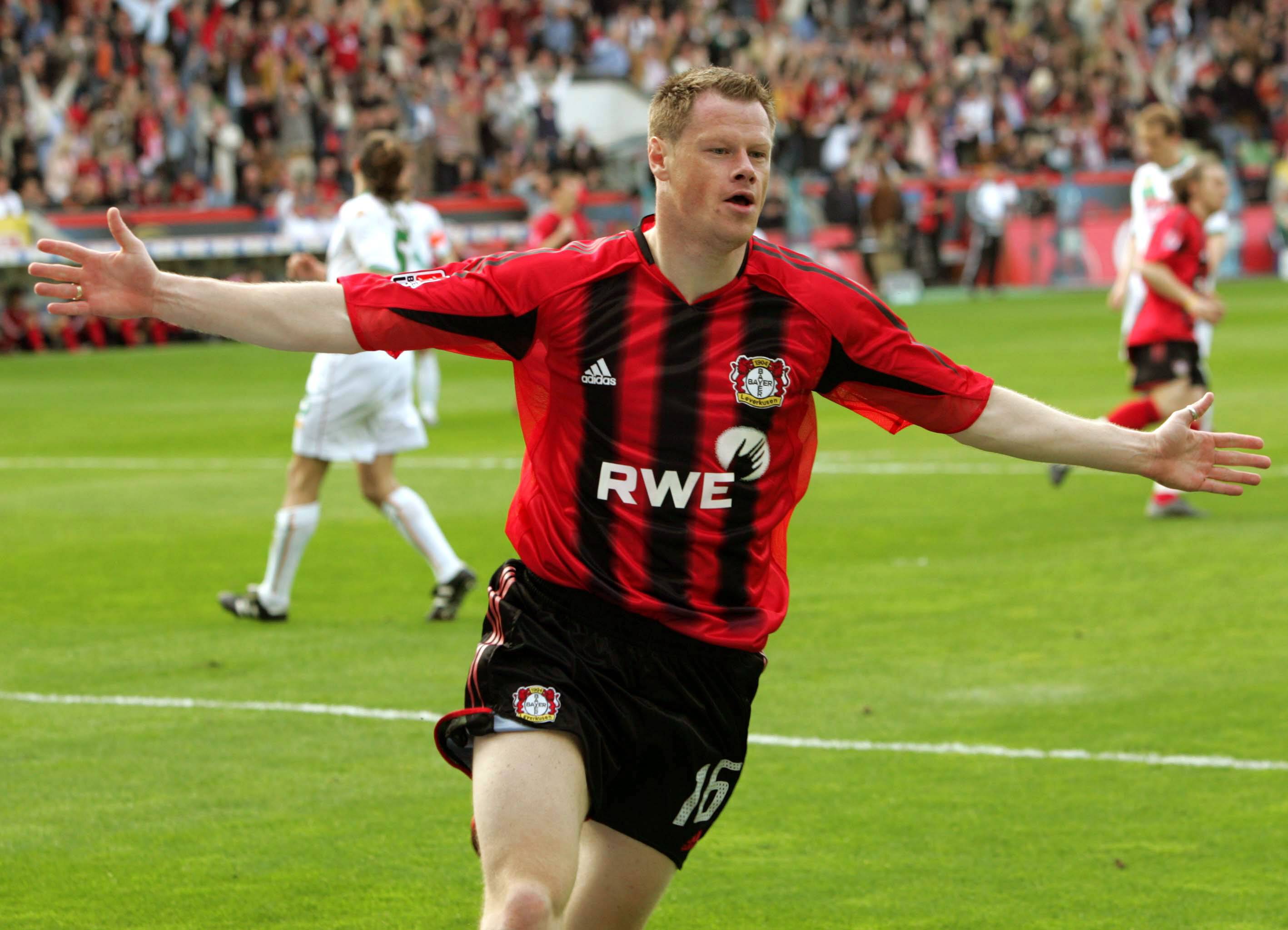 开云体育中国-包含勒沃库森发挥出色，轻松战胜对手的词条