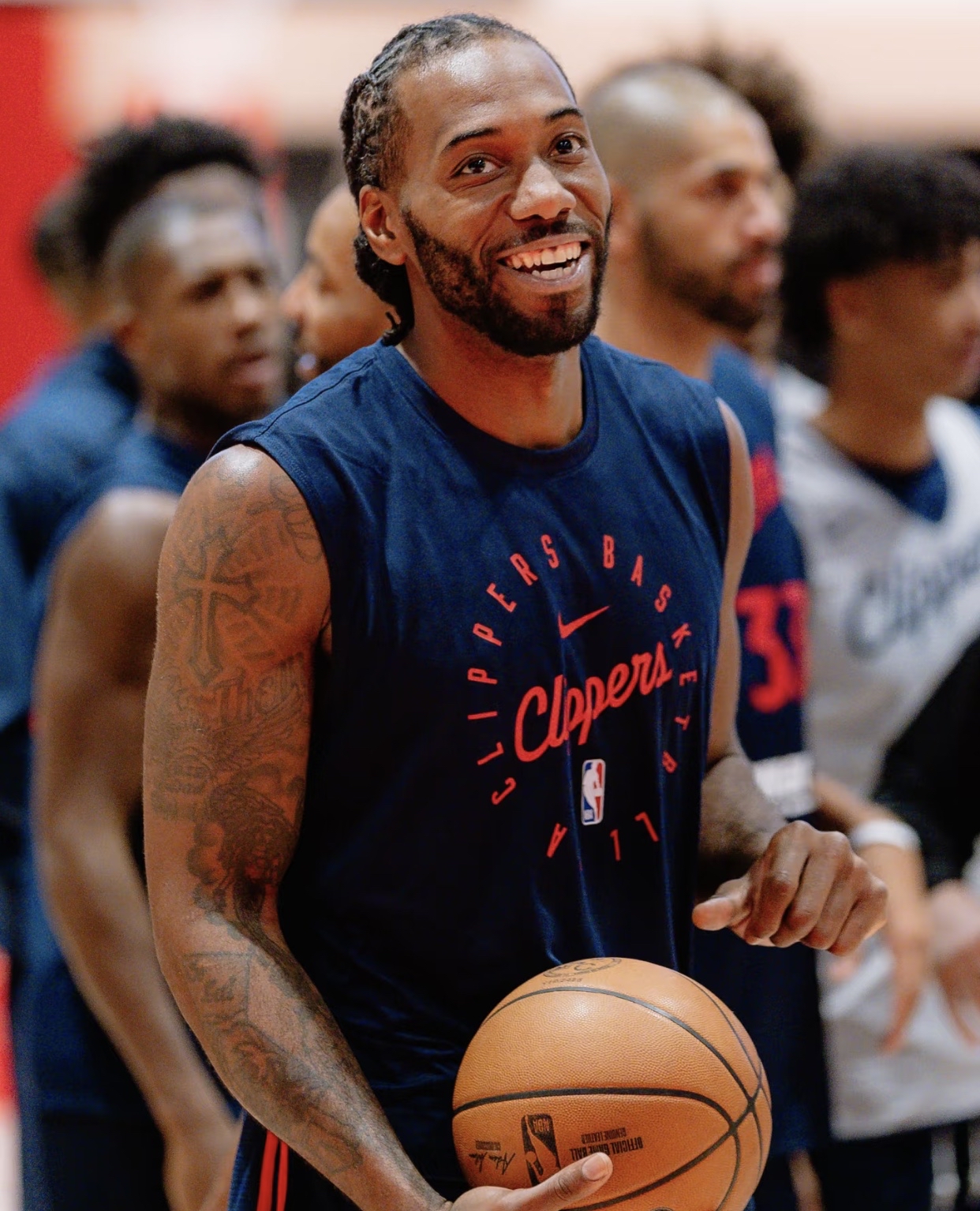 快船前锋利拉德展现全方位实力