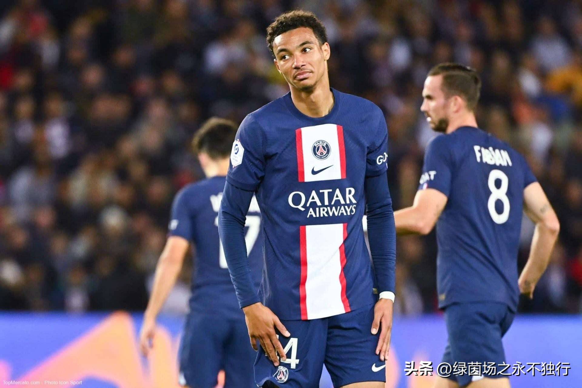 法兰克福战胜对手，继续领跑赛事