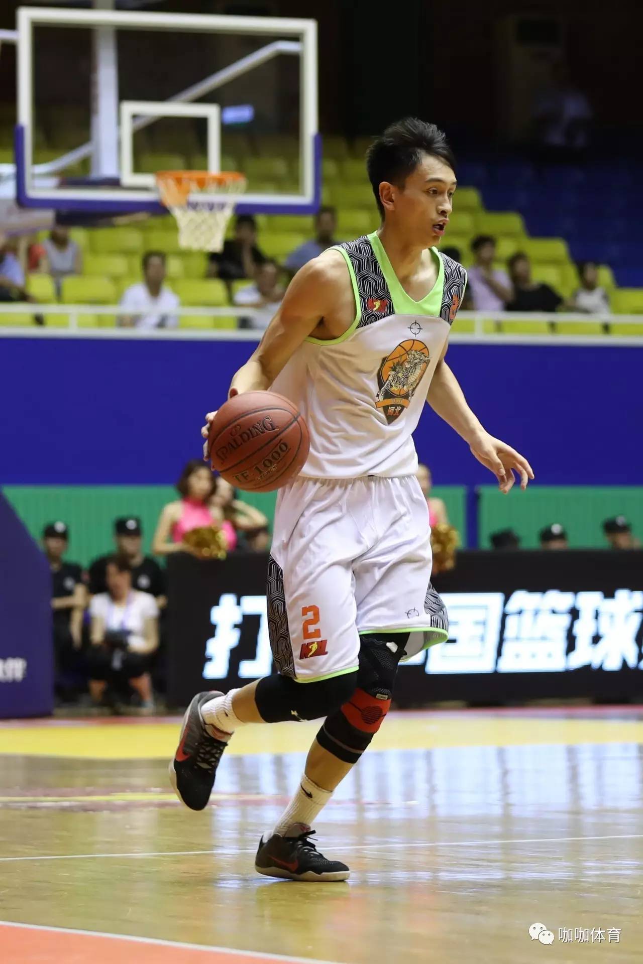 贵州篮球队客场惨败湖北，憾失胜利