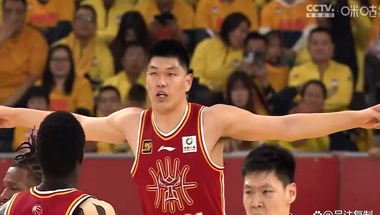 河南队以出色表现赢得山西队