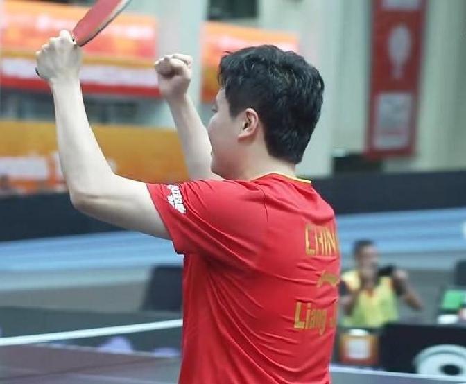 日本队逆转英格兰队,王皓点燃赛场 日本队逆转英格兰队,王皓点燃赛场