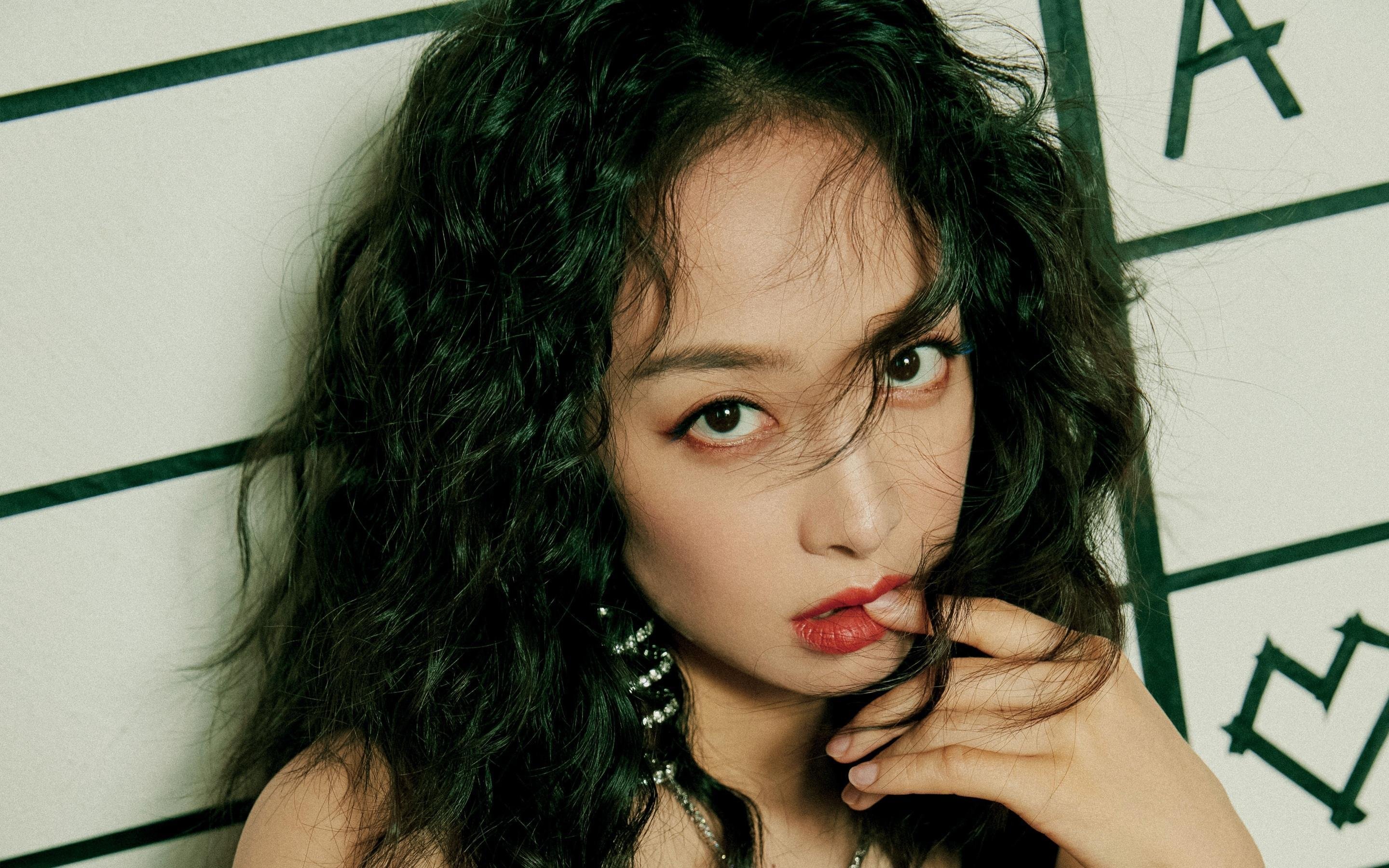 开云体育中国-劳塔罗闪耀德甲争冠夜，教科书级表现改写冠军格局